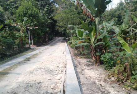 Pembangunan Talud Jalan Donotirto RT 06